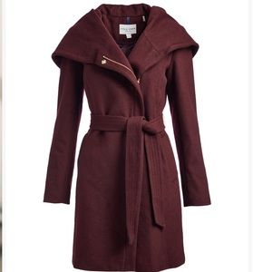 Cole Haan Bordeaux wool winter coat with tie waist and oversized collar hood